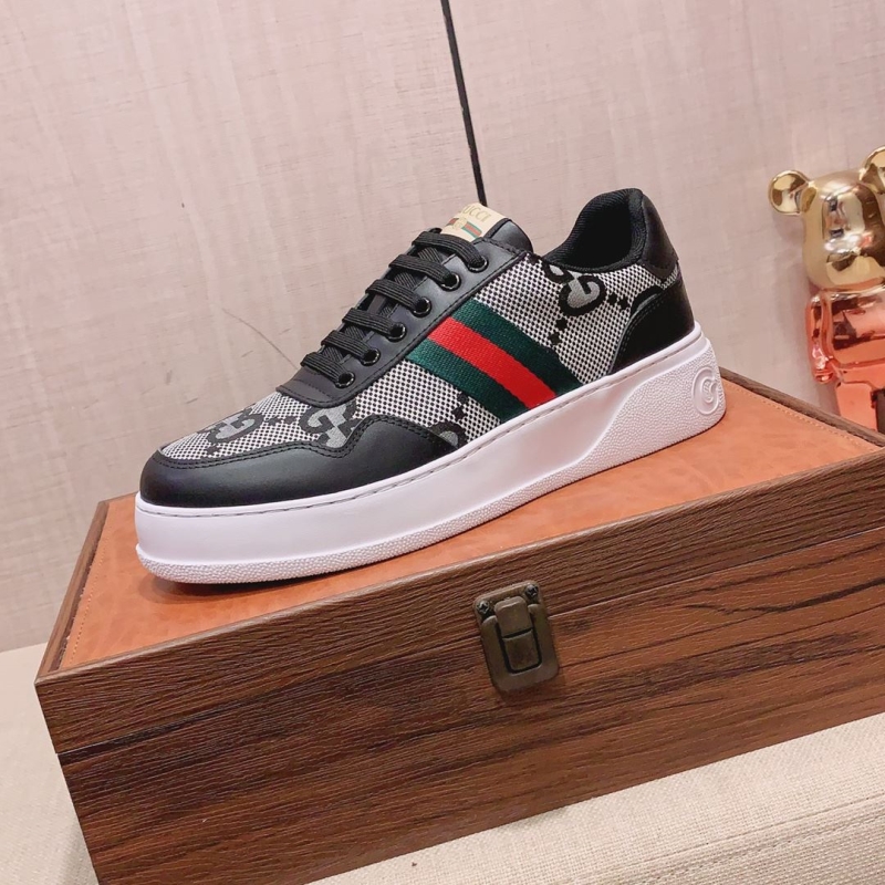 G*u*i casual shoes